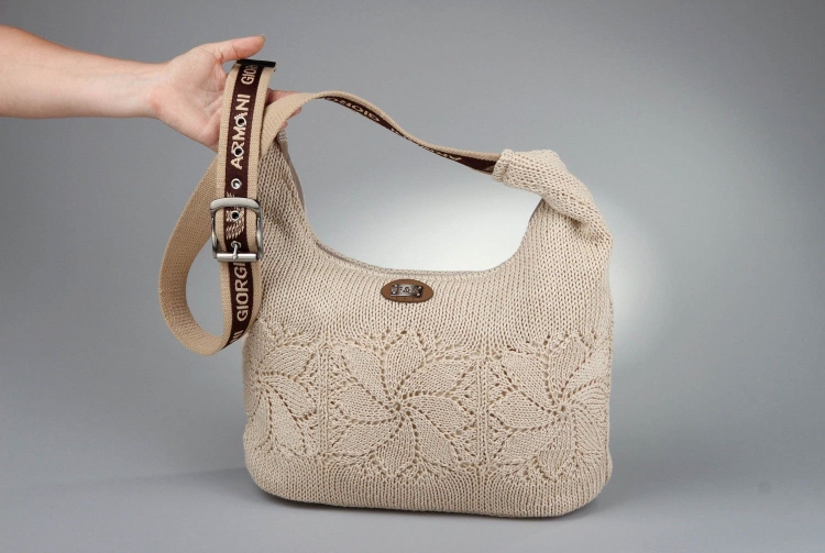 Сумка Prada из рафии