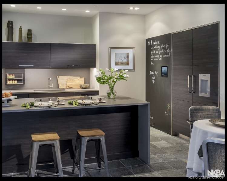 Черная кухня Siematic