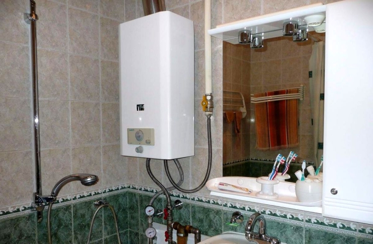 Газовая колонка в ванной в хрущевке