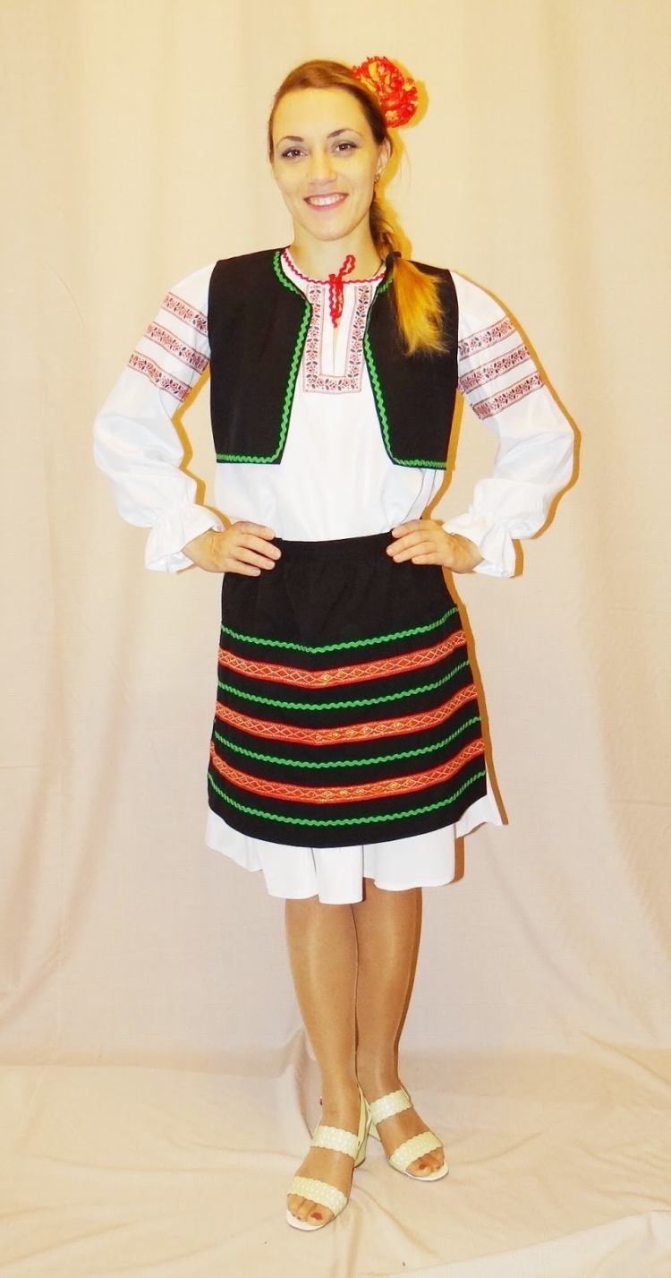 Молдавский народный костюм