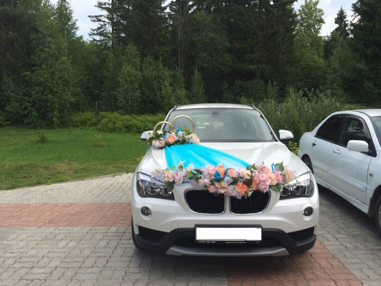 Свадебная BMW x3 белая