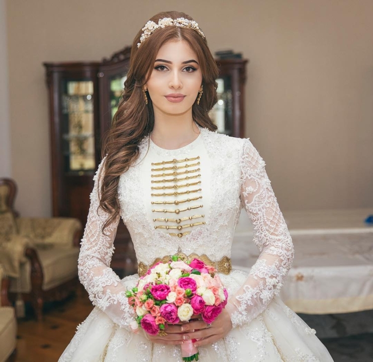 Чеченские свадебные прически