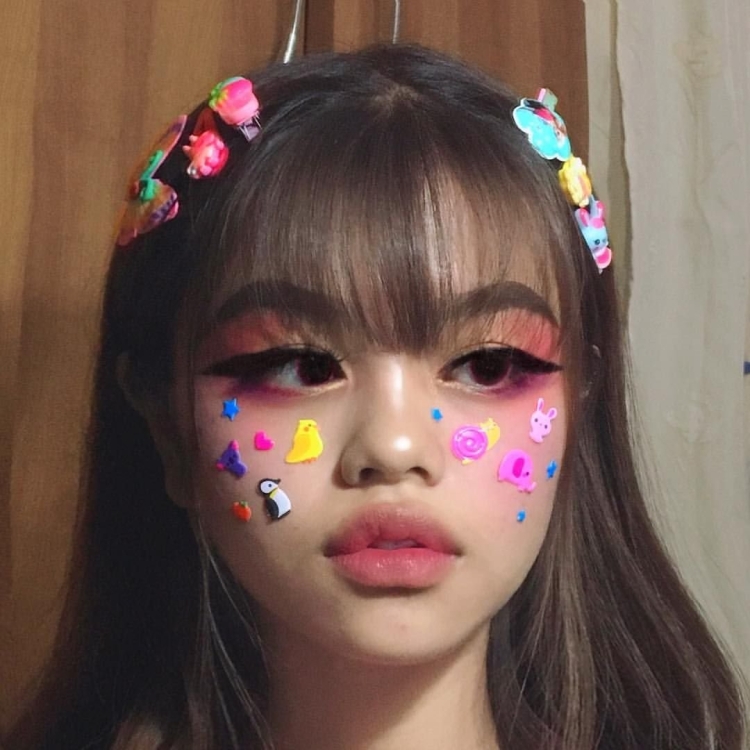Макияж инди КИД карамбейби