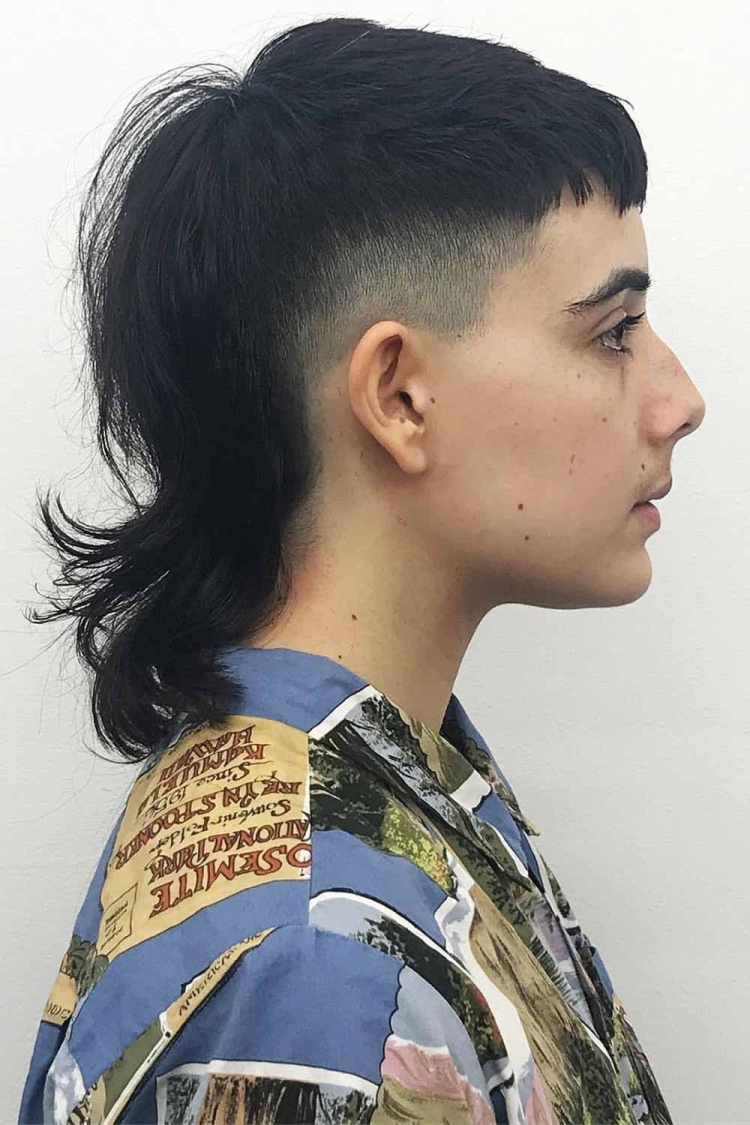 Маллет Wolf Cut стрижка