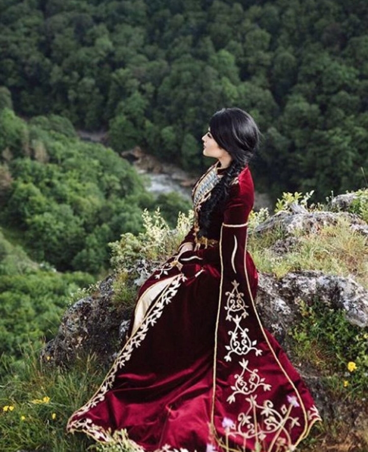 Дагестанские платья для женщин