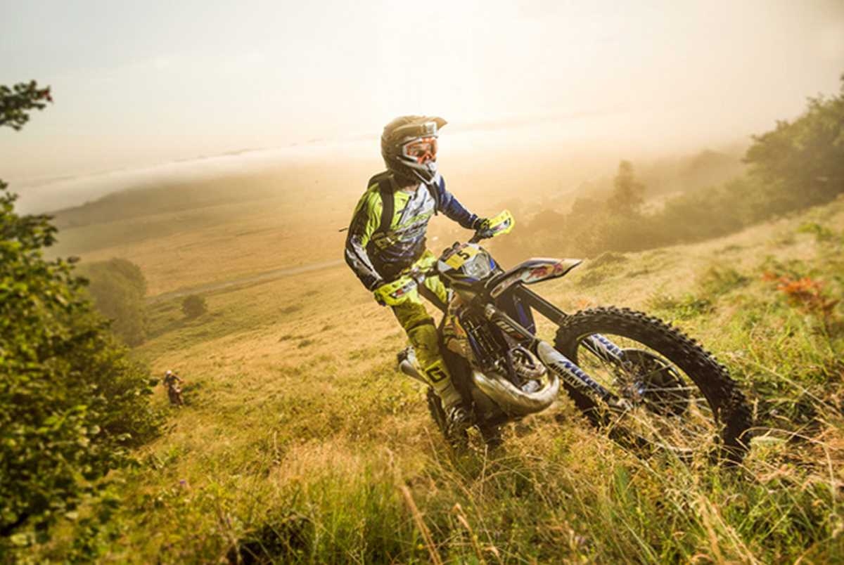 Enduro питбайк ред Булл