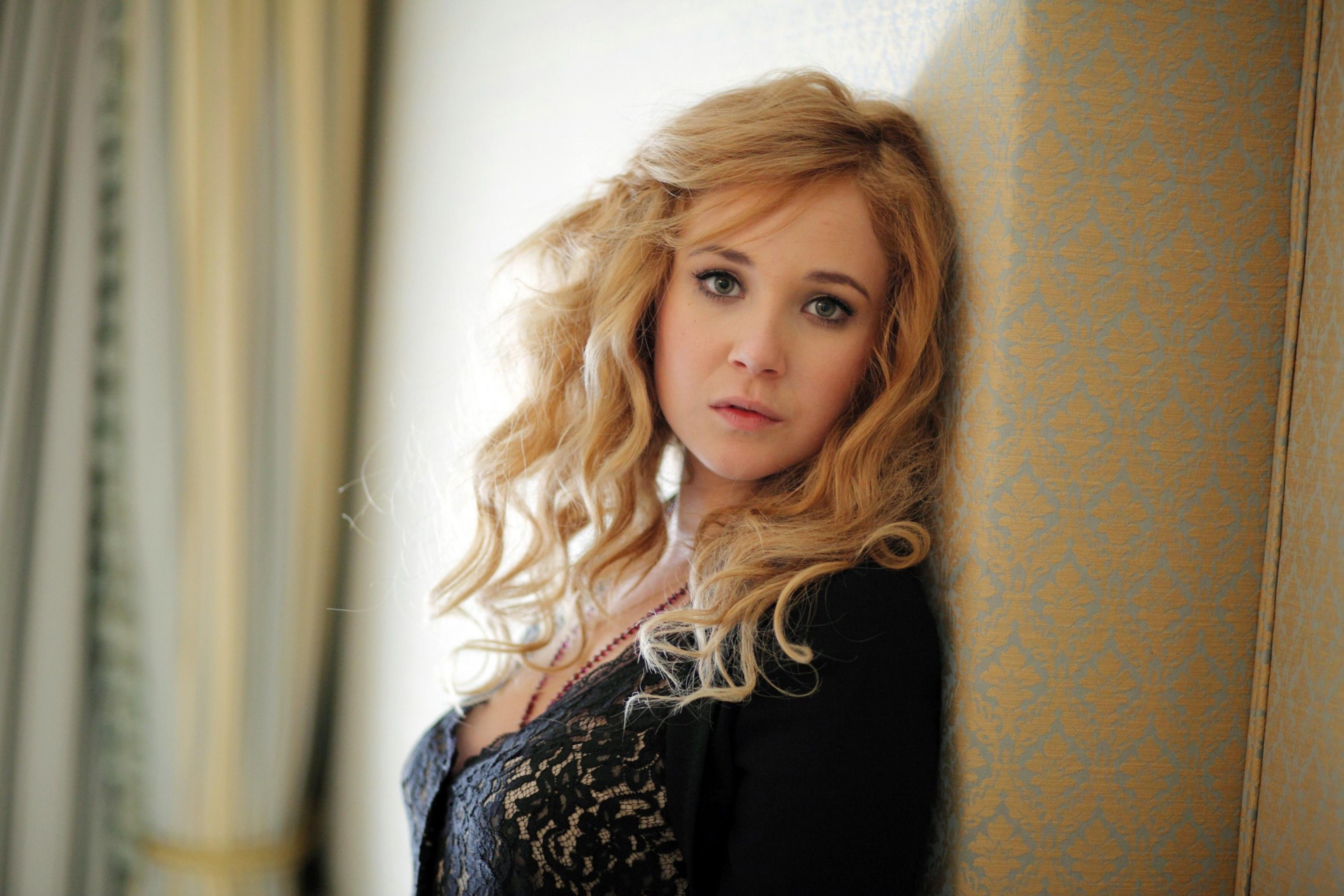 Actriz europea: juno temple