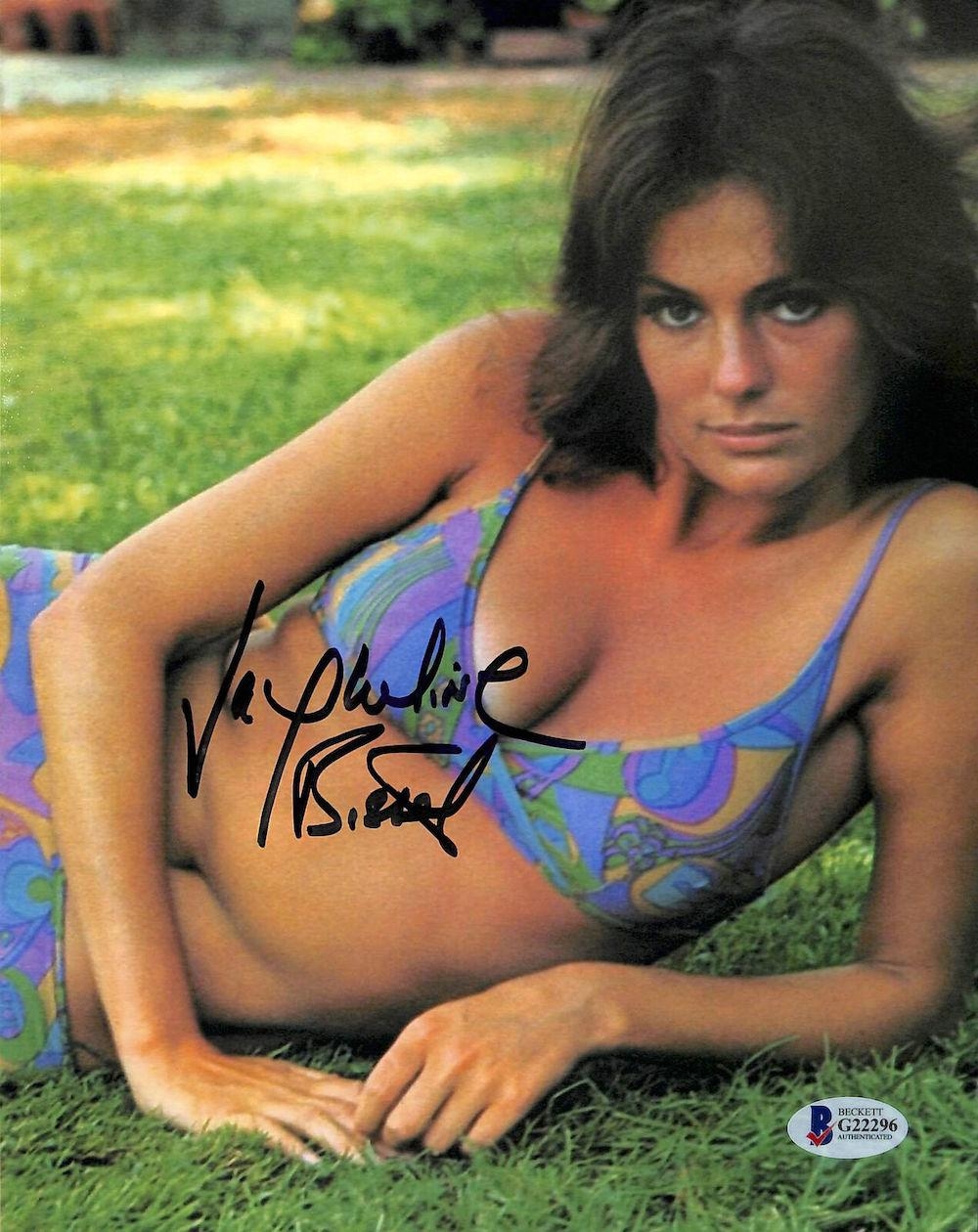Jacqueline bisset youth