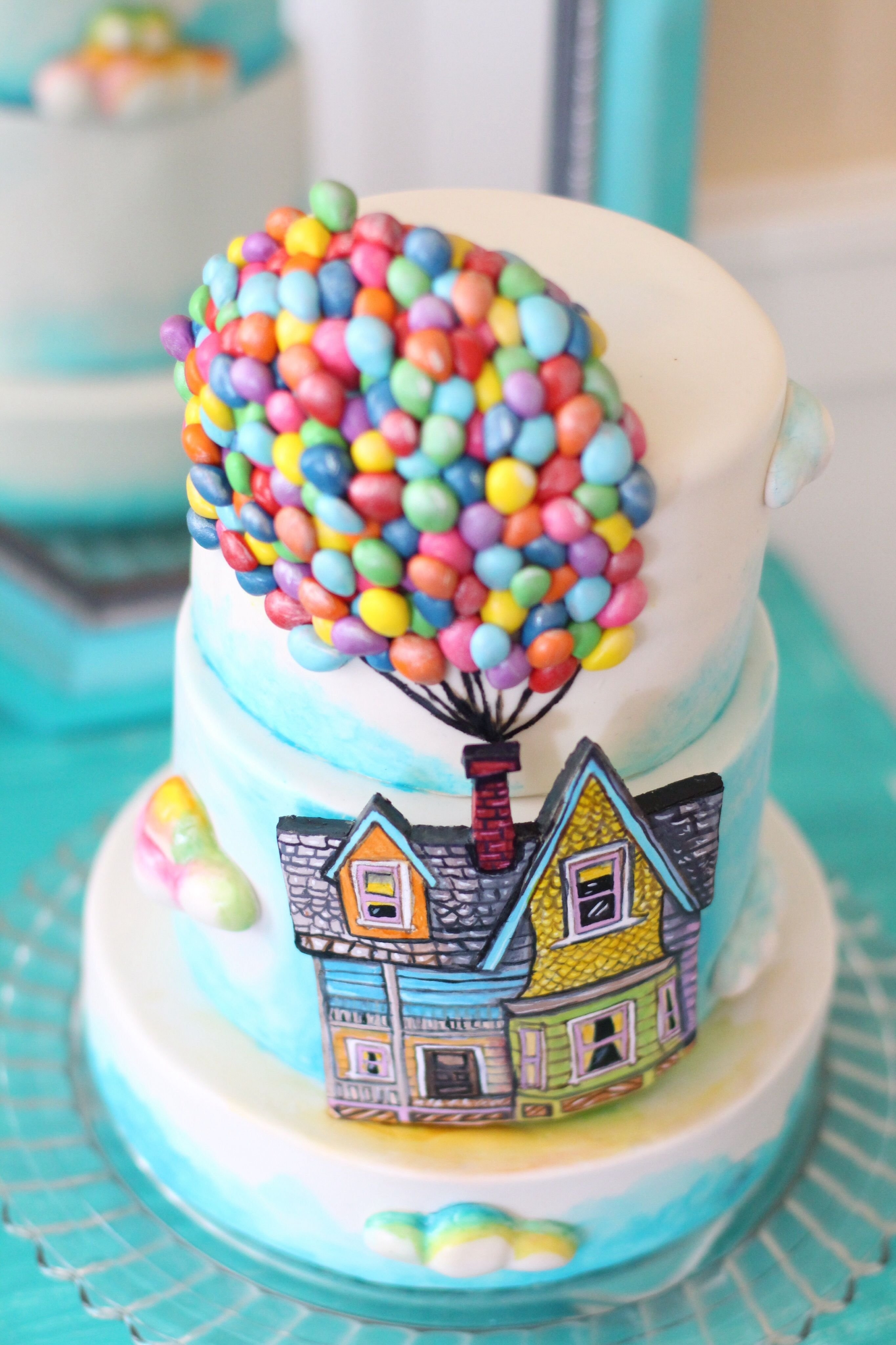 Украсить торт шариками. Необычный детский торт. Красивый детский торт. Украшение детского торта. Торт «воздушные шарики».