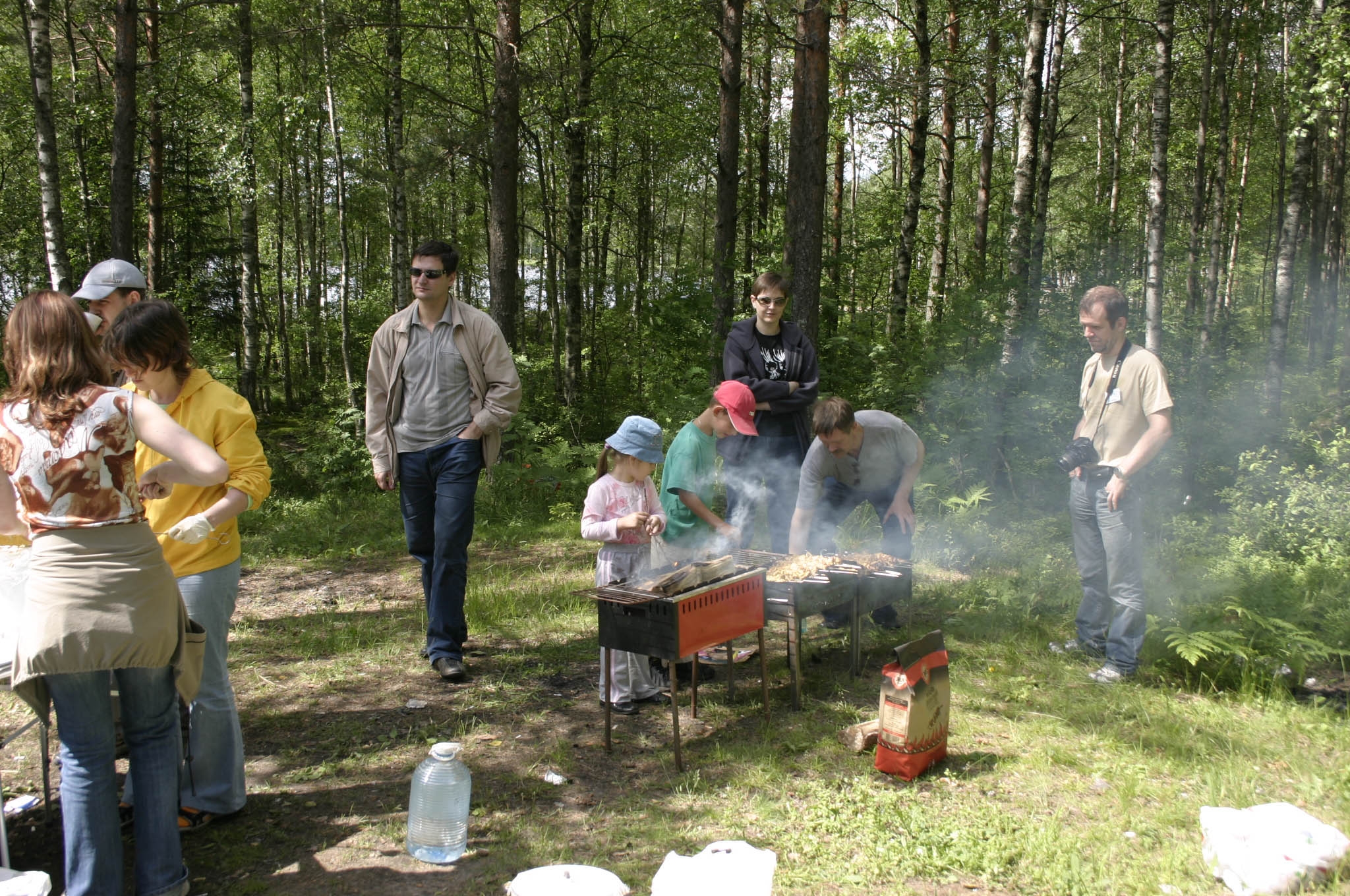 Шашлыки на природе компания