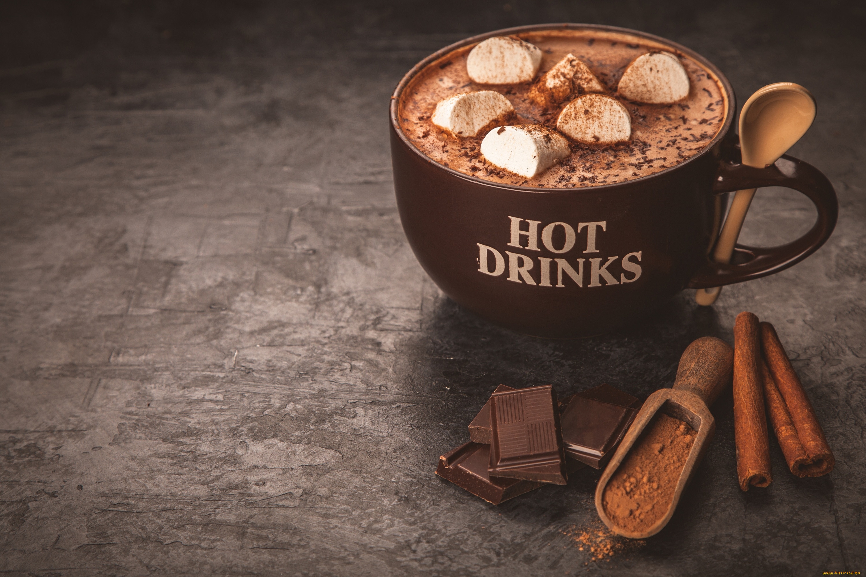 Coffee is hottest. Горячий шоколад. Кофе и шоколад. Чай кофе шоколад. Кофе горячий шоколад.