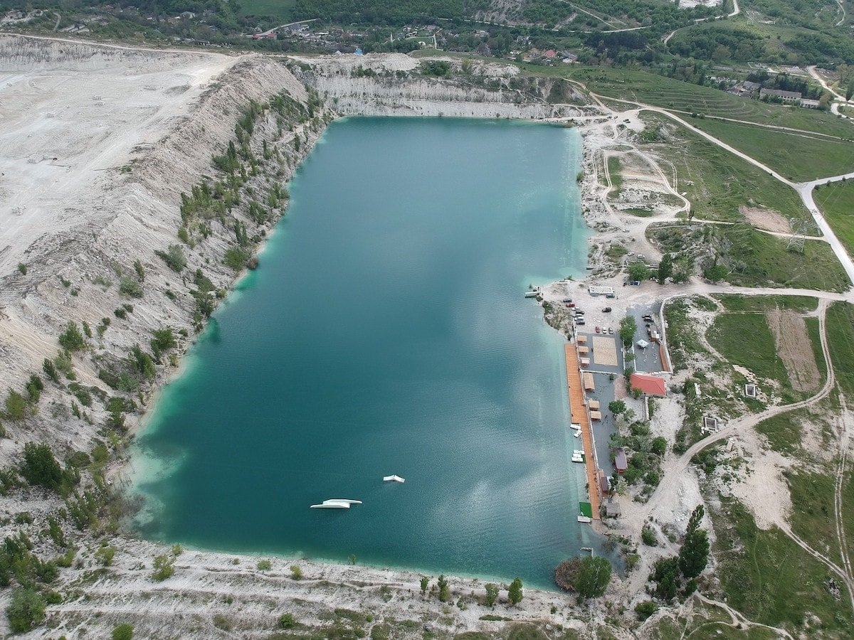 Село Скалистое Бахчисарайский район Марсианское озеро