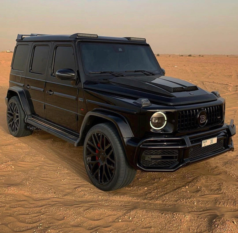 Брабус g700. G63 Брабус. Mercedes Benz g63 AMG Brabus. Мерседес Бенц Гелендваген Брабус.