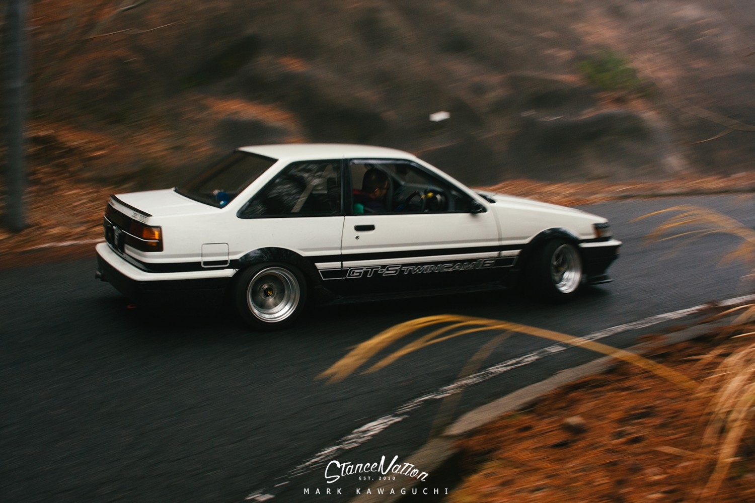 Toyota ae86 hachiroku