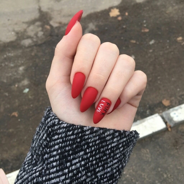 Маникюр на длинные ногти
