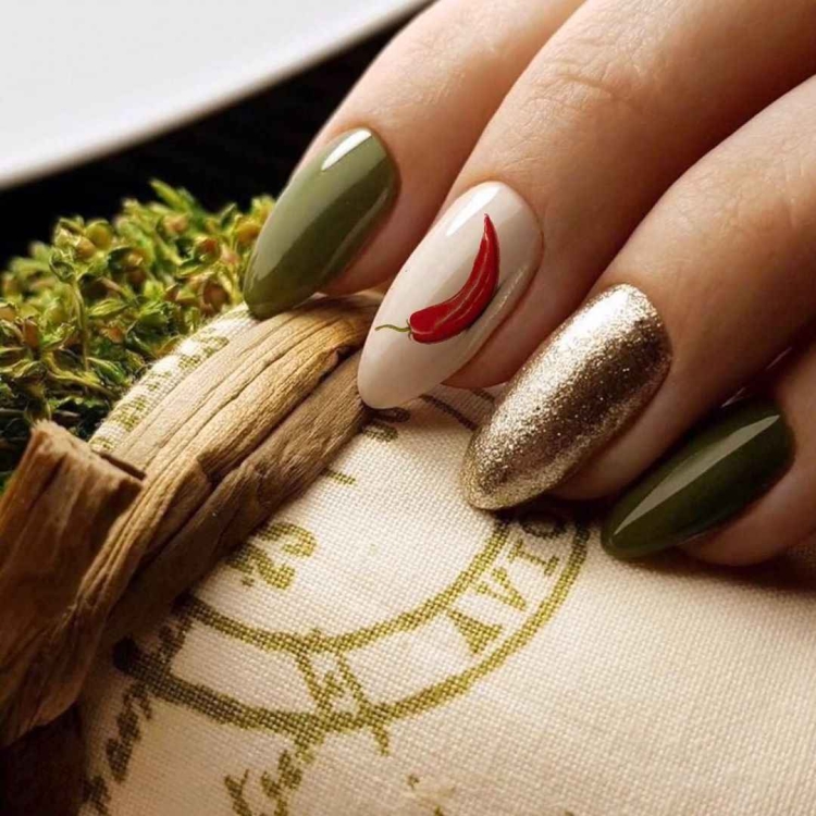 Оливковые ногти