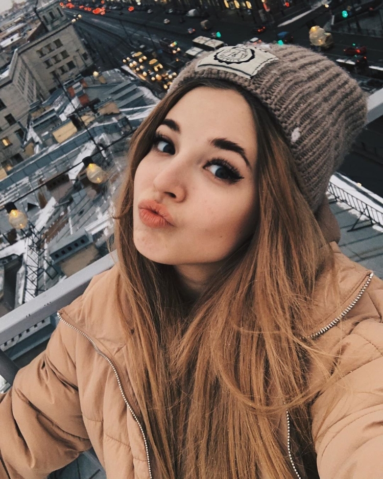 Анна Калашник тик ток