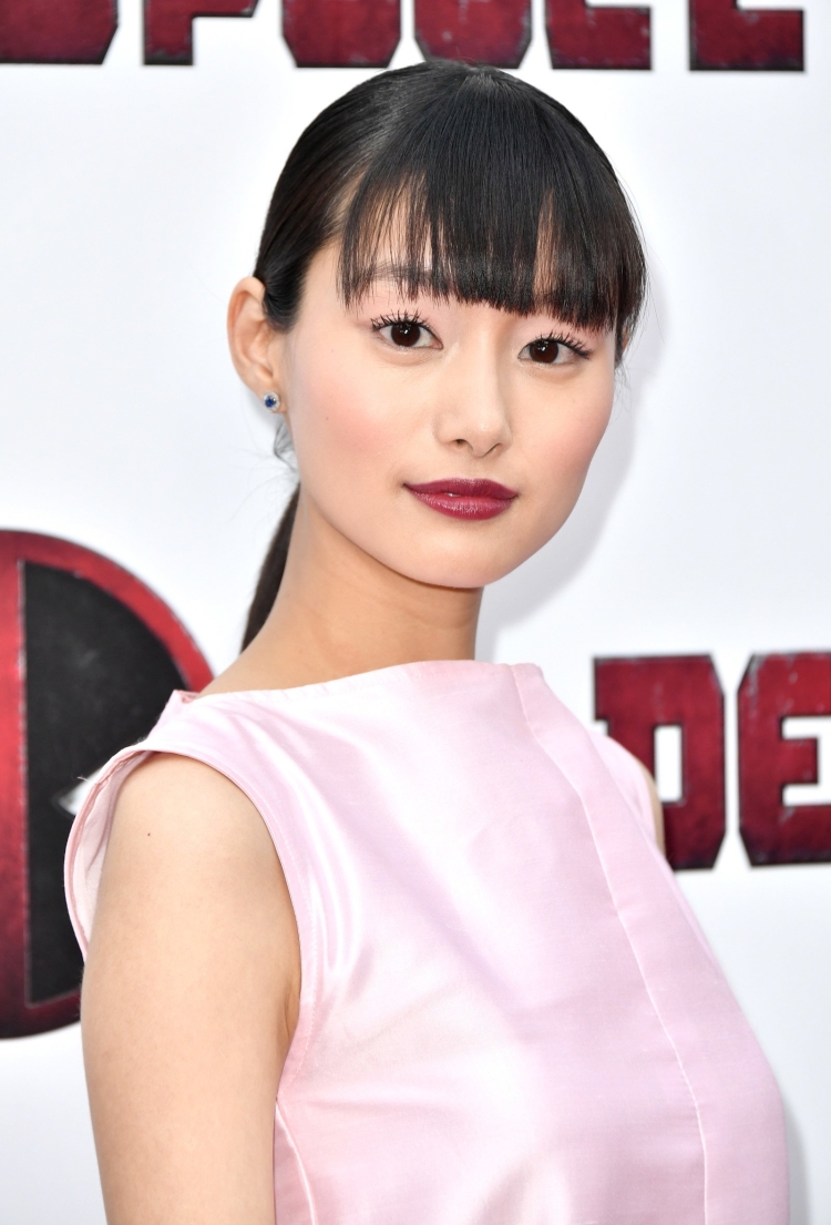 Shioli Kutsuna актриса