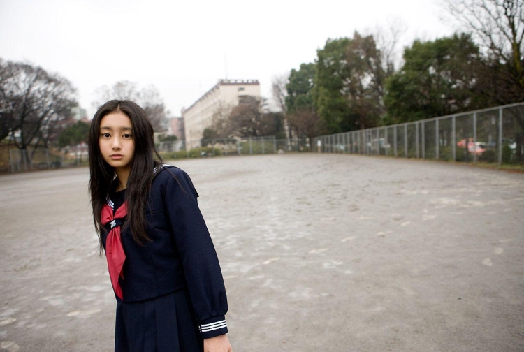 Shiori Kutsuna