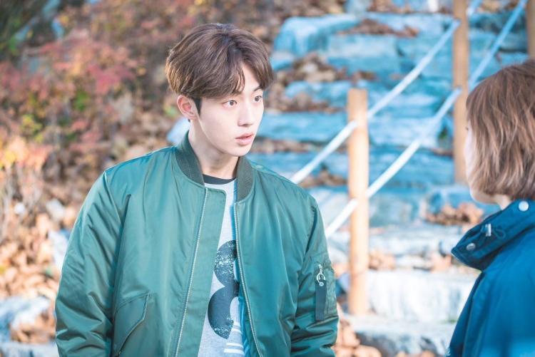 Jin present