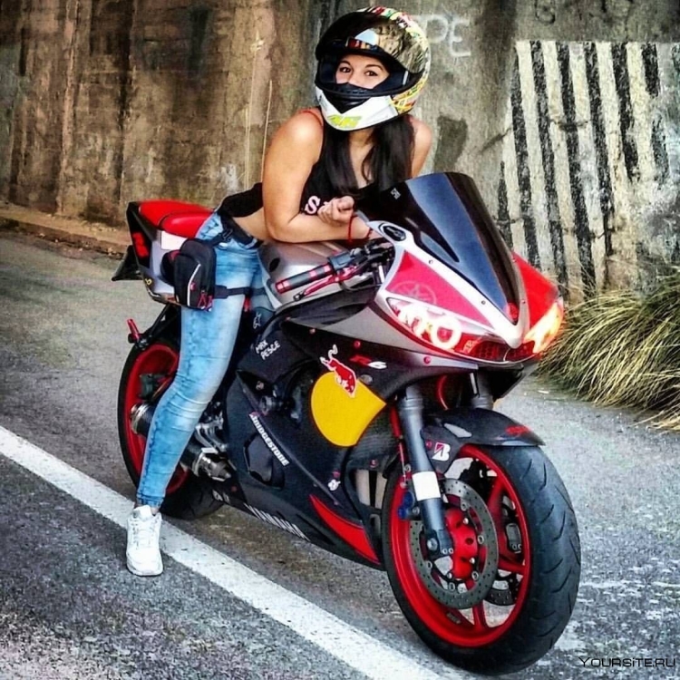 Yamaha r1 Biker