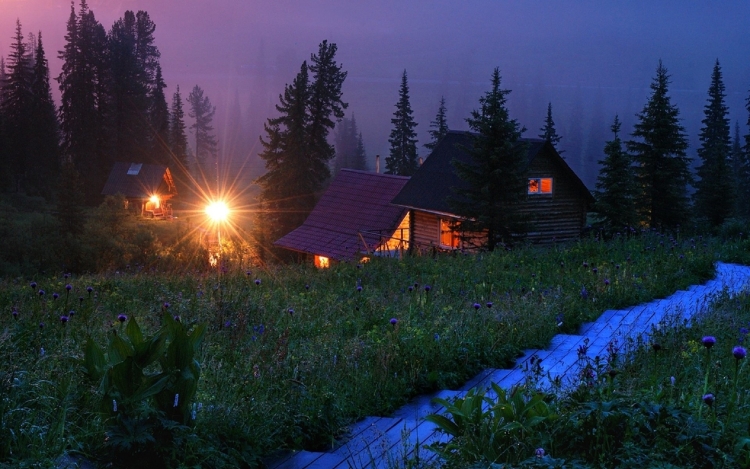 Летний закат в деревне