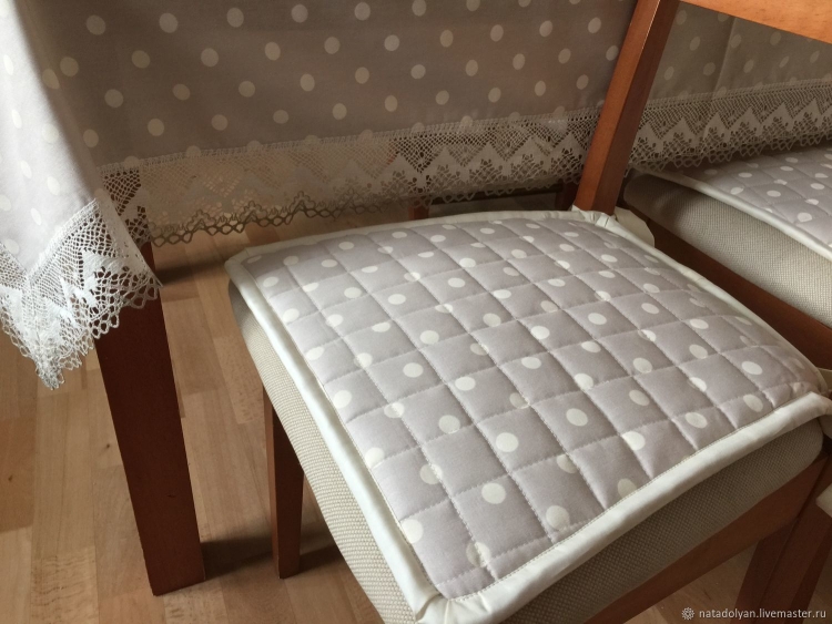Стеганные сидушки
