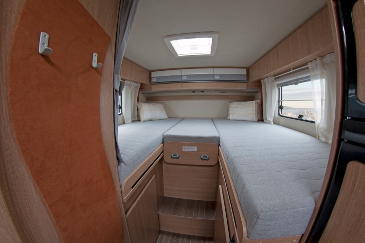 Buerstner Travel van 1993