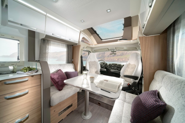 Adria Matrix Supreme 670 SL