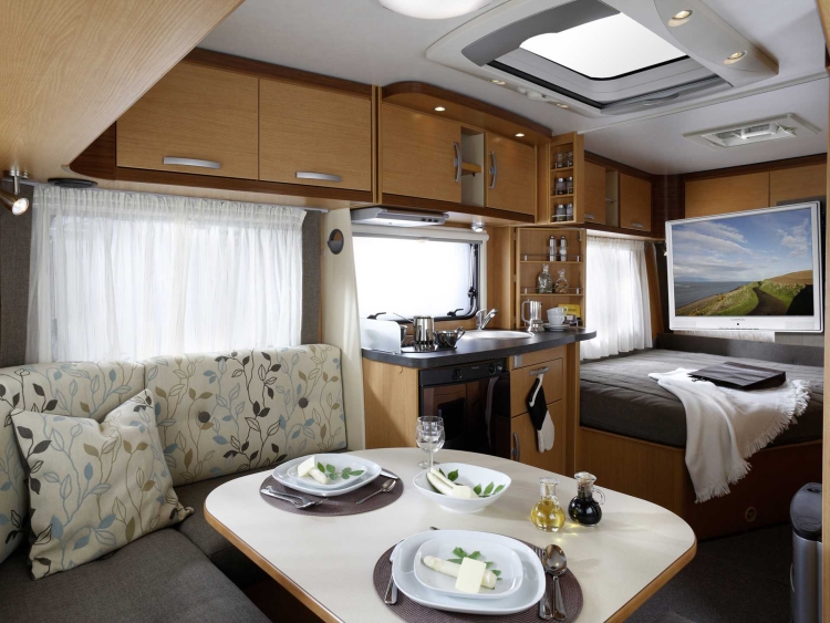 Автодом Hymer внутри