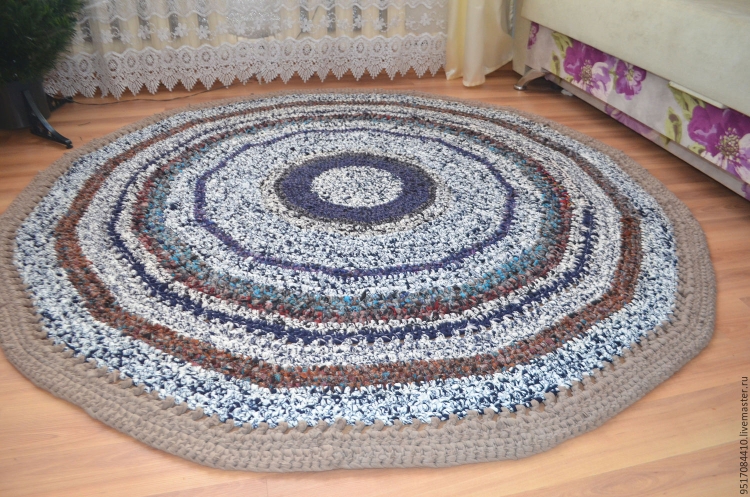 Коврик из ткани