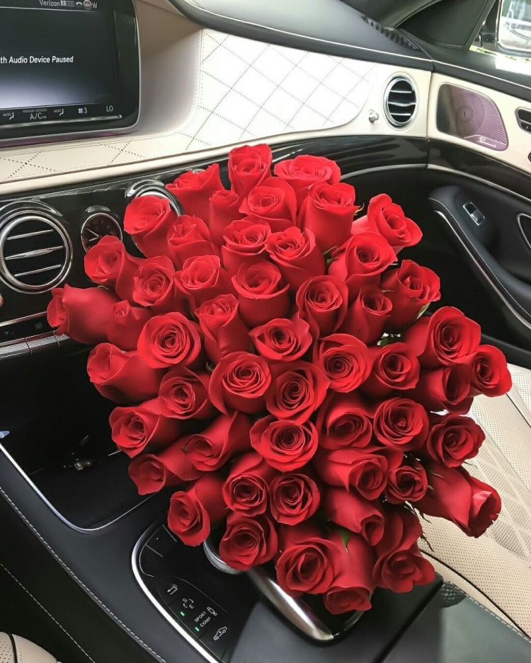 Цветы в Мерседес w205