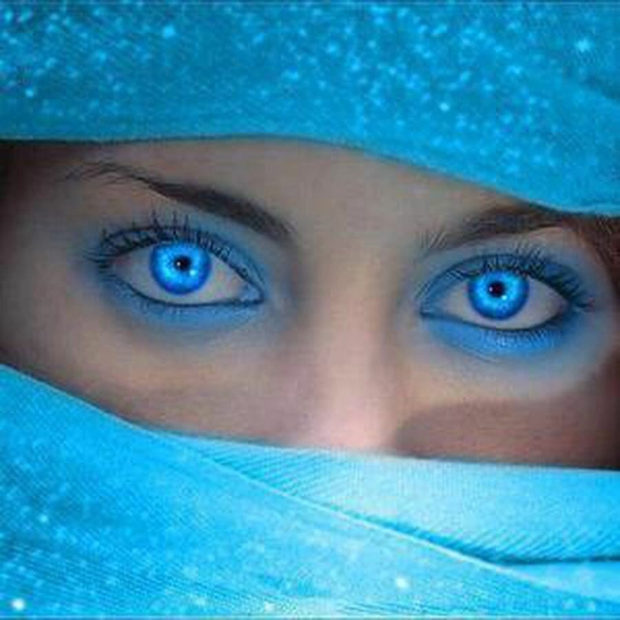 Найди дурной глаз. Красивые глаза. Синие глаза. Голубые глаза женские. Необычные глаза.
