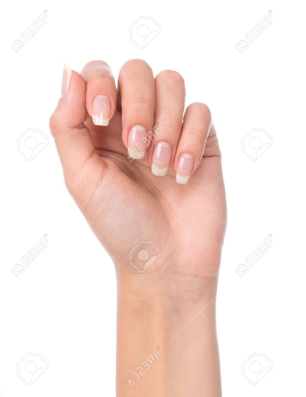 Женщины без пальцев на руках. Женская рука с ногтями. Рука с ногтями без маникюра. Руки с маникюром на белом фоне. Рука с ногтями на белом фоне.