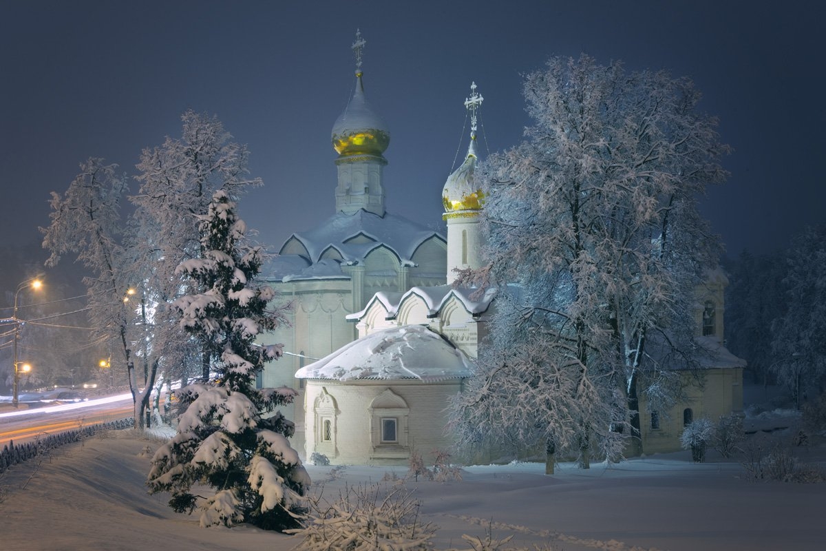 Тольяттинский собор зимой