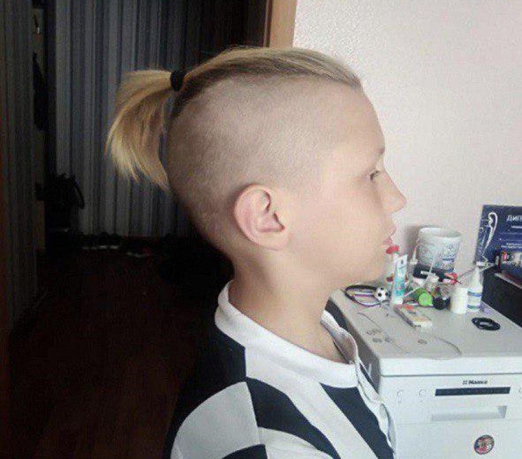 Златан Ибрагимович прическа школьник