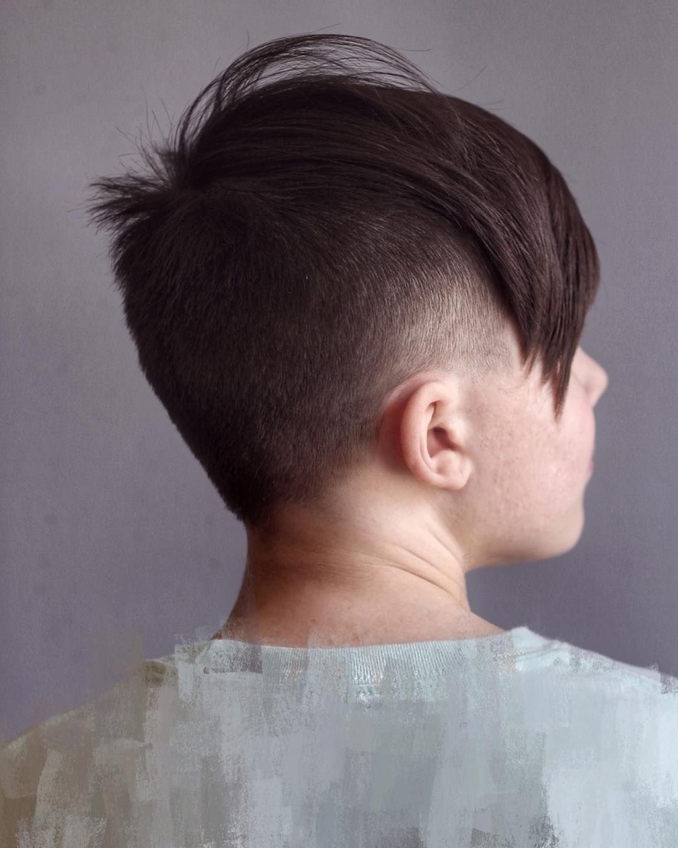 Стрижка с хвостом для мальчика