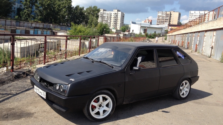ВАЗ 2109 черная матовая