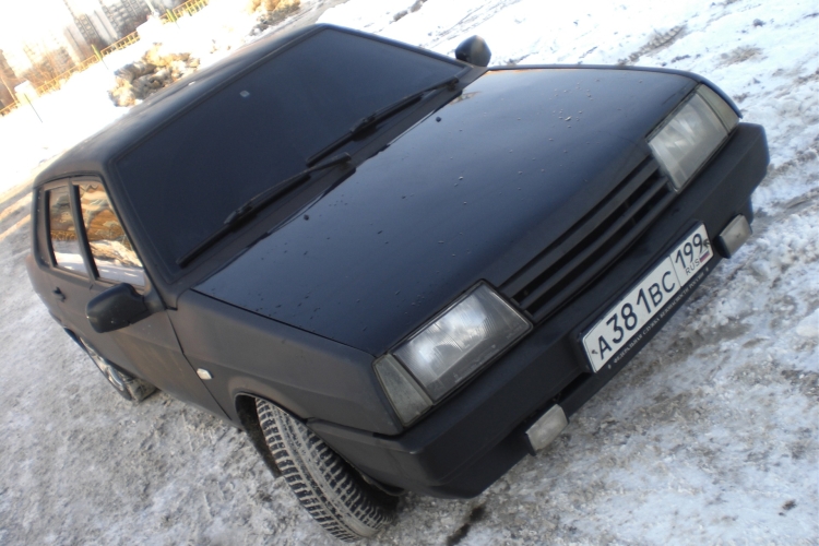 ВАЗ 21099 черная матовая