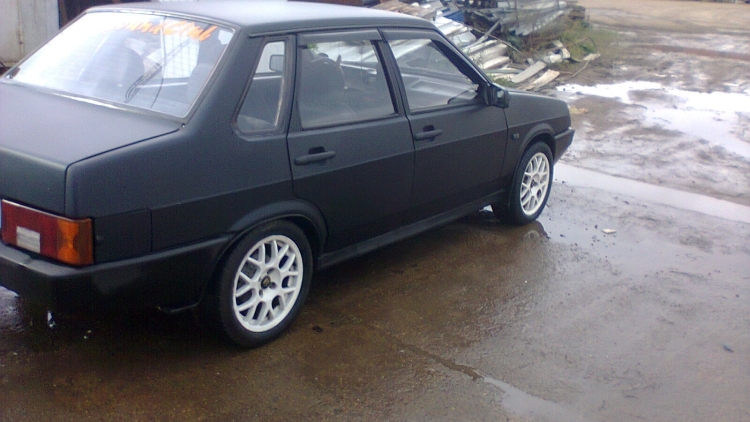 ВАЗ 21099 матовая