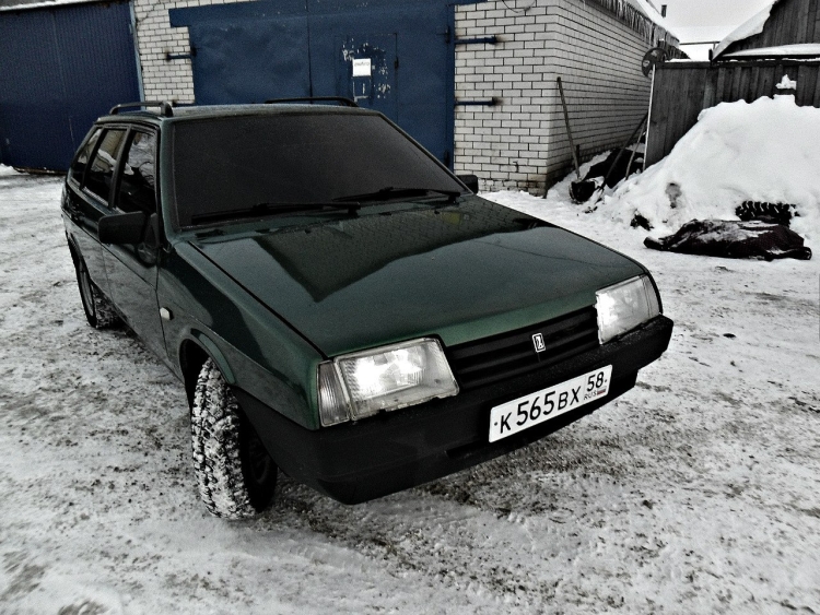 Лада ВАЗ 2109 черная тонированная