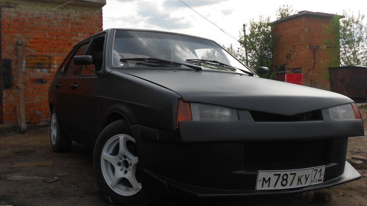 Черно матовая ВАЗ 2109