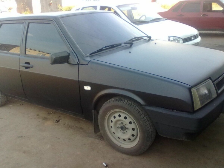 Черно матовая ВАЗ 2109