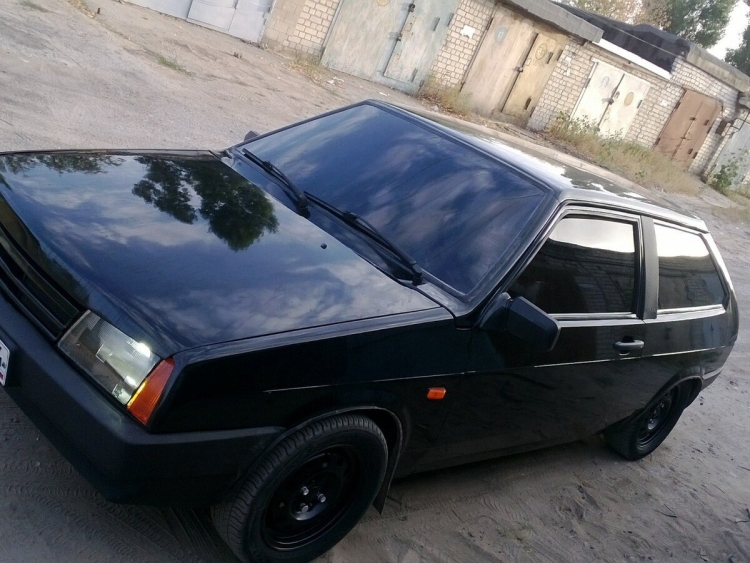 ВАЗ 2108 черная