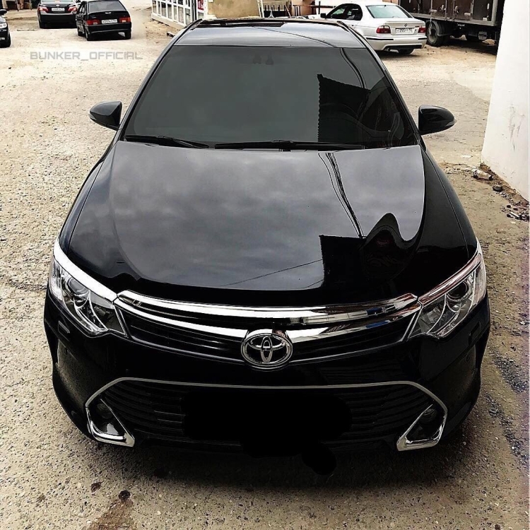 Toyota Camry v55 черная бункер