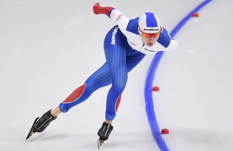 Данила Бобырь конькобежный спорт