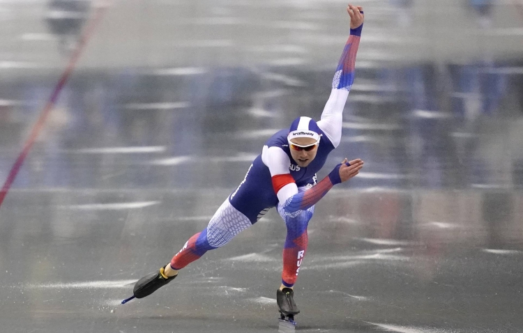 Павел Кулижников конькобежец