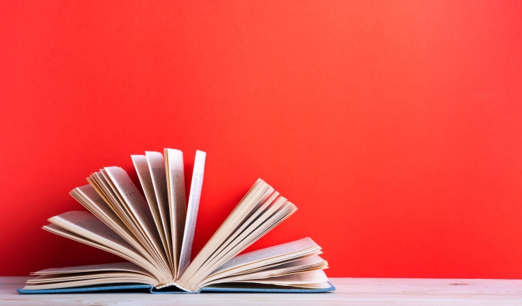 Книжный фон