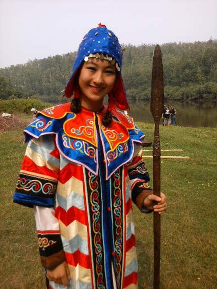 Нивхи нанайцы