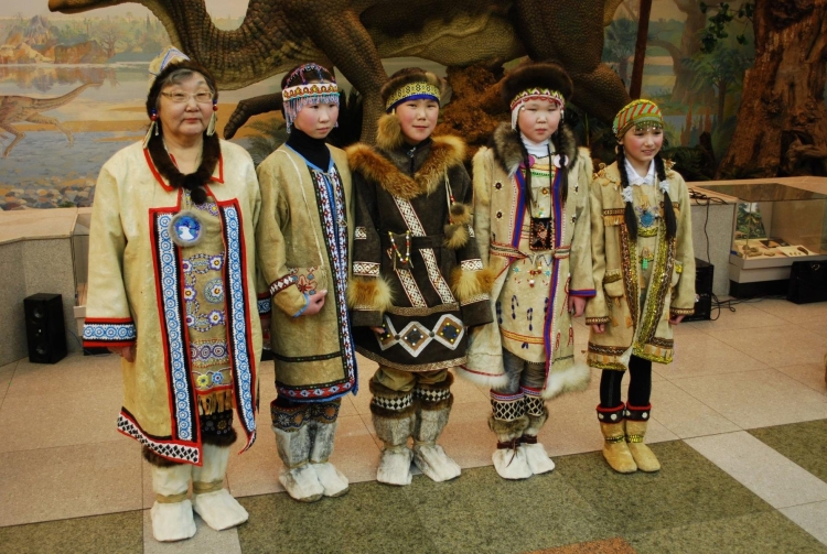 Долганы эвены эвенки якуты